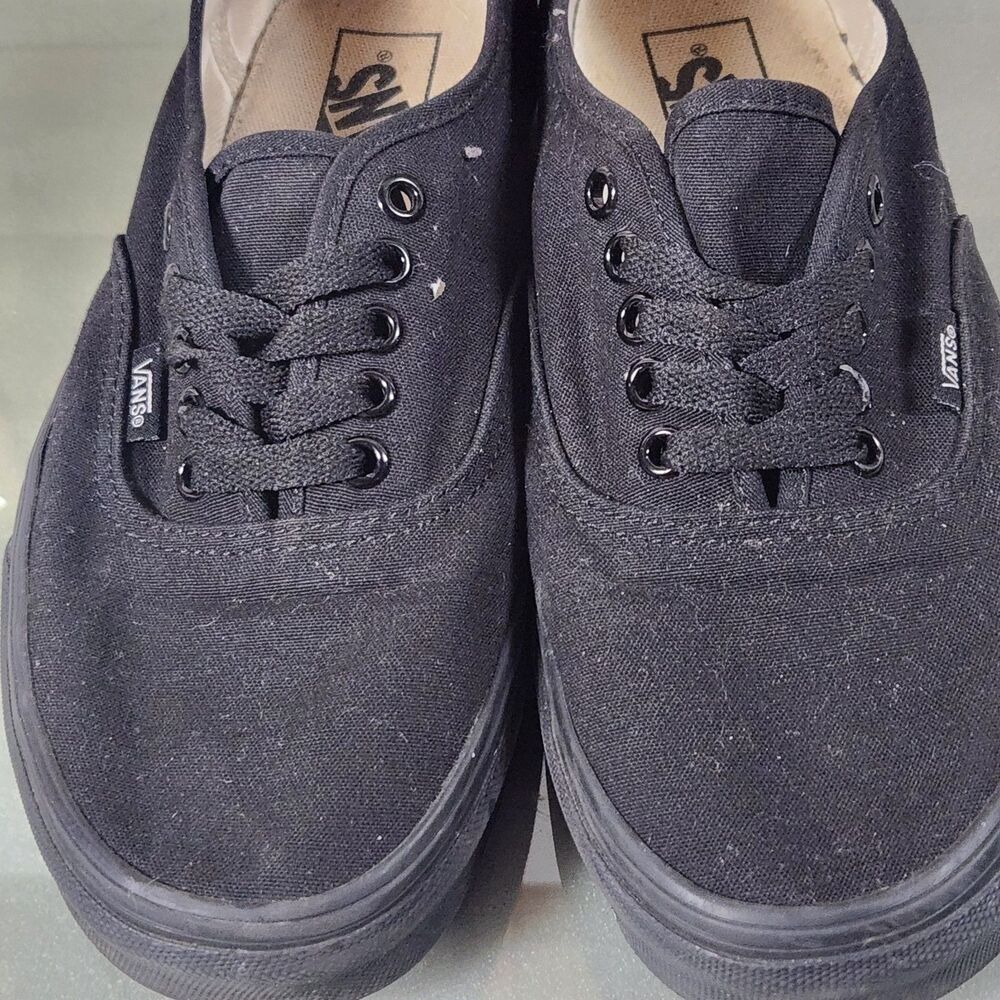 Vans Authentic Black Canvas Skate Shoes Men’s 8.5 Women’s 10 Classic - Picture 2 of 11
